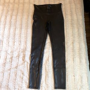 SPANX liquid Leggings